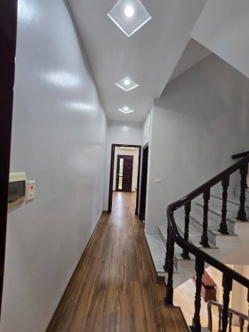 Hơn 4 tỷ có ngay nhà 5 tầng yên vĩnh  ô tô chạy vòng 6808440