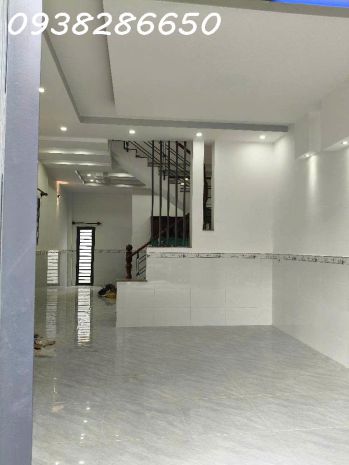 Quận 12  hẻm xe hơi tch 34, nhà 2 tầng shr, lô góc 3 mặt 6808662