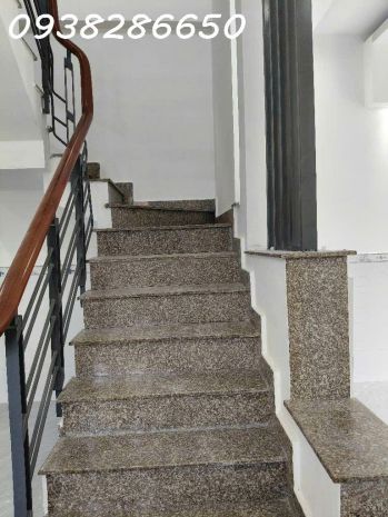Quận 12  hẻm xe hơi tch 34, nhà 2 tầng shr, lô góc 3 mặt 6808663