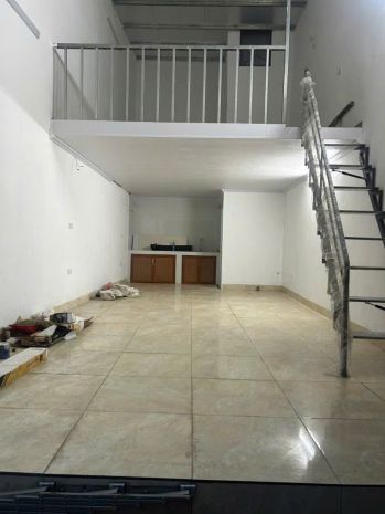 Cho thuê nhà 35m2 x 1.5 tầng tân mai kinh doanh, 6 triệu 6809452