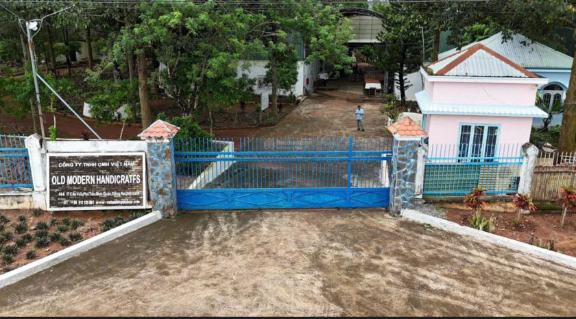 Chuyển nhượng nhà xưởng gắn liền với đất nhà nước cấp sổ. 6809985