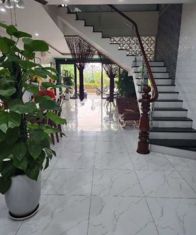 Phân lô, vỉa hè 2 bên, 2 thoáng vĩnh viễn trước sau - đường 6810205
