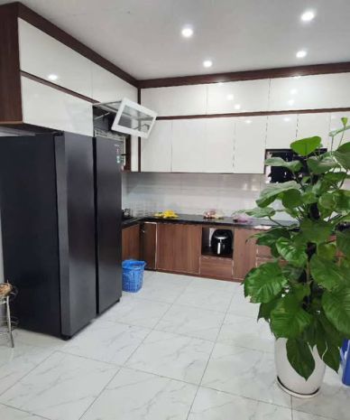Phân lô, vỉa hè 2 bên, 2 thoáng vĩnh viễn trước sau - đường 6810206