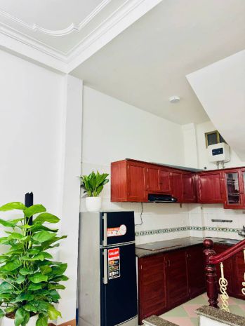 Nhà phân lô - cách ô tô vài bước chân - 2 thoáng trước sau_ 6810927
