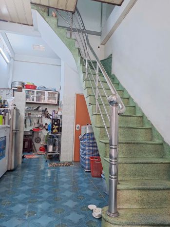 Đường hòa bình tân phú xe hơi đậu trước nhà chỉ nhỉnh 4 tỷ 6811836