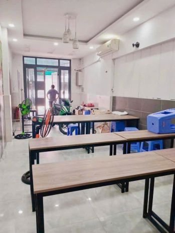Bán nhà hòa bình - hxh 7m - 64m - 2 tầng - cổng đầm sen 6811983