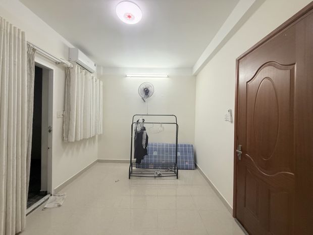 Hiếm nhà hxh 7 chỗ  đoàn thị điểm  p1, phú nhuận  5 6812516