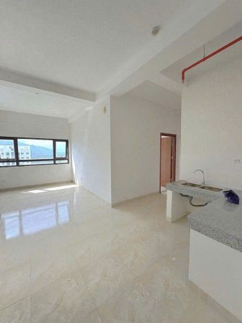 Bán căn hộ toà ssh09 hà quang 1 
đặc biệt: có ban công 6812575