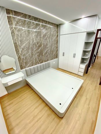 Bán nhà định công thượng, gần phố, 2 thoáng trước sau, 6813348