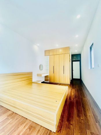 Nhà chính chủ - giá tốt - vị trí đẹp tại ngõ 242 đường láng 6813434