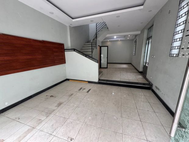 Mặt phố hồng tiến long biên 55m2 lô góc 5 tầng, vỉa hè, 6813612