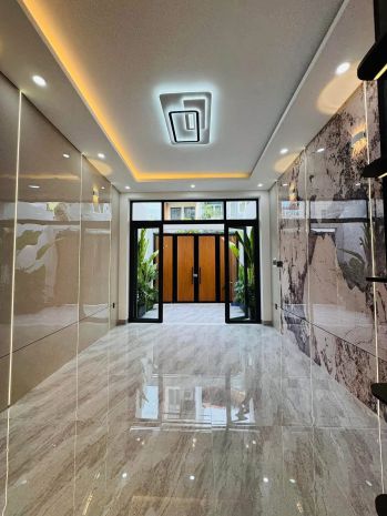 Căn nhà mới 04 tầng full nội thất nhập - đẹp lung linh - 6813676