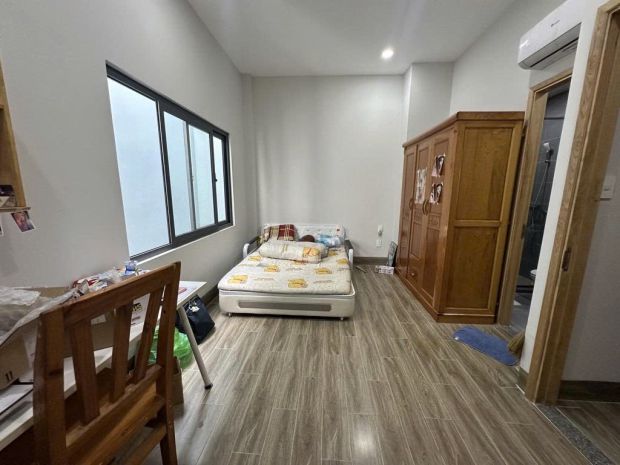 Hẻm trước nhà 4,5m sát thống nhất - dt 5 x 15 - 3 tầng 4 pn 6813928