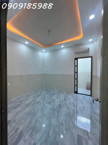 Cho thuê phòng wc riêng, máy lạnh inverter, nước nóng chợ 6814031