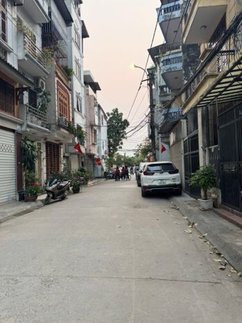 Bán nhà gia quất, ngay ngọc lâm 51m x 4t, oto tránh thông, 6814116