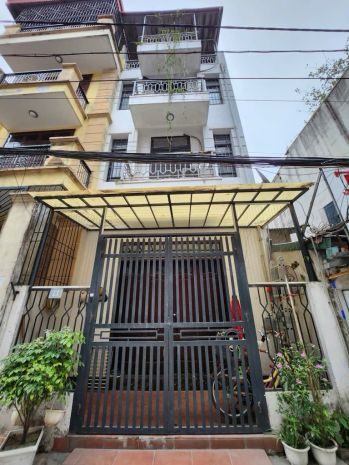 Bán nhà gia quất, ngay ngọc lâm 51m x 4t, oto tránh thông, 6814117