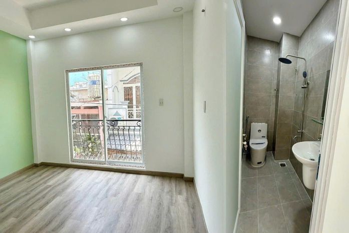 Nhà mới 4 tầng hẻm thông đường hưng phú p9 q8. giá 4.99 tỷ 6814175
