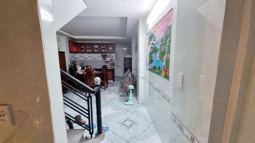 Nhà 3 tầng sát chợ nhị thiên đường p5 q8 6814267