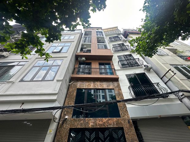 Tin thật 100 bán chung cư mini 81m2 x 18p tại mặt phố cự 6814373