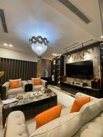 Bán nhà việt hưng, 6 tầng thang máy, mặt tiền 8m, gara 2 6814430