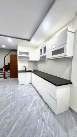 Bán  nhà lô góc hai mặt tiền 2 tầng trần thị do hiệp thành 6814435