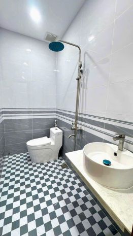 Bán  nhà lô góc hai mặt tiền 2 tầng trần thị do hiệp thành 6814436