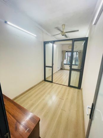 Cho thuê nhà nguyên căn ngõ 219 tôn đức thắng, 33m2 x 4 6814972