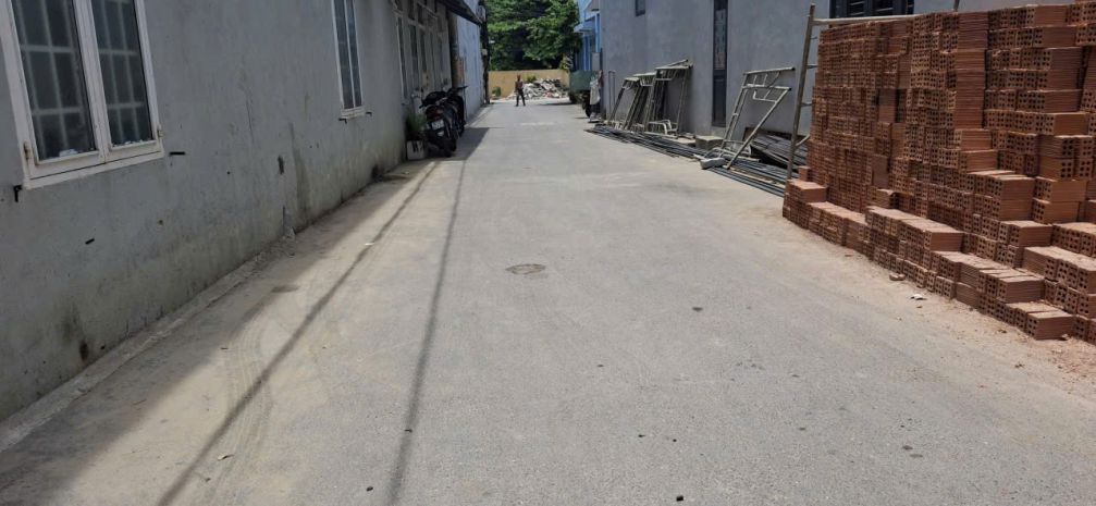 Bán đất lô góc 70m2  ngã tư đường ô tô 6m  trung tâm hải 6815096