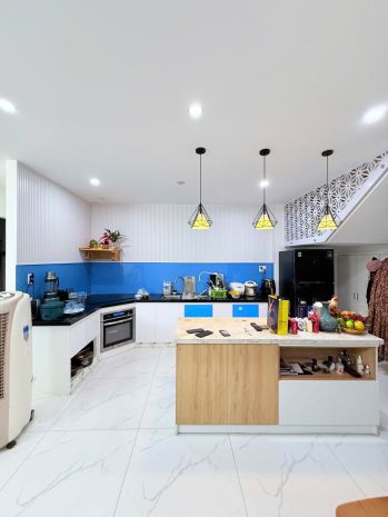 Chỉ 7,95 tỷ  sở hữu ngay nhà 3 tầng mới đẹp, đường 7m5 6815483