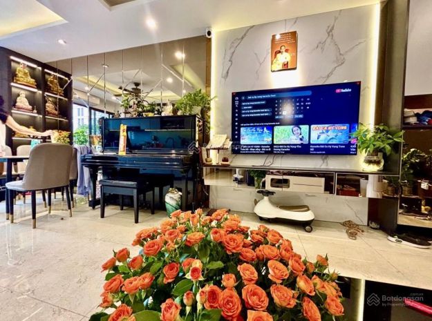 Bán căn góc 3 ngủ chung cư việt đức complex 6816064