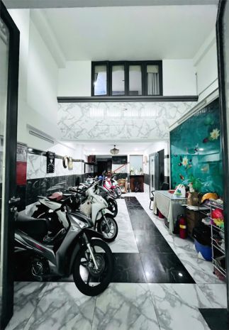 Cần bán gấp căn hộ dịch vụ mặt tiền tạ quang bửu, dòng tiền 6816596