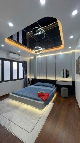Ngõ chợ khâm thiên - lô góc - gần phố - nhà đẹp  29m2 5 6816621