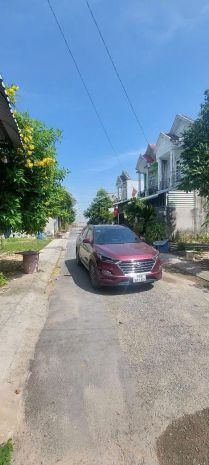 Bán nhà  đất 15x20 nhựa lớn 10m thới tam thôn, hóc môn 6816712