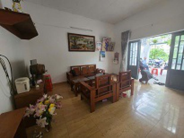 Siêu hot  nhà nở hậu 6.1m, 102m²  2t 3pn, sân vườn thoáng 6816875