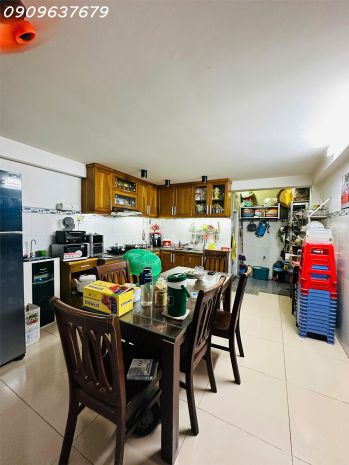 Gấp gấp chủ chuyển đi mĩ định cư muốn ra mặt tiền chợ trần 6817771