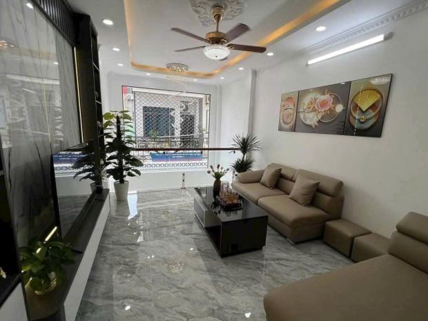 Đông mỹ, thanh trì, 4 tầng 8.6 tỉ thang máy nhập khẩu, full 6817814