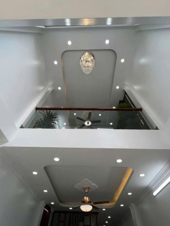 Đông mỹ, thanh trì, 4 tầng 8.6 tỉ thang máy nhập khẩu, full 6817815