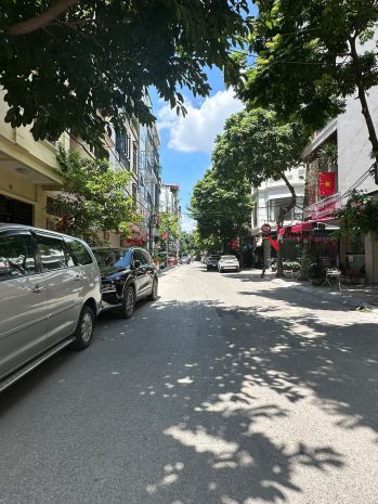 Ôtô tranh pham tuân tai hoang quôc viêt 6818805