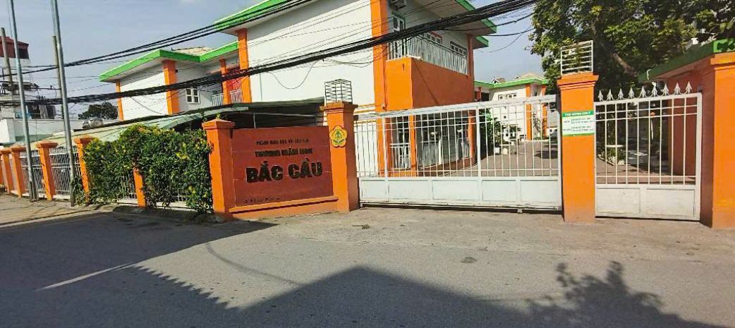 Cực hiếm - bán nhà c4 -  phố bắc cầu - bồ đề- 35m2 - đường 6819374