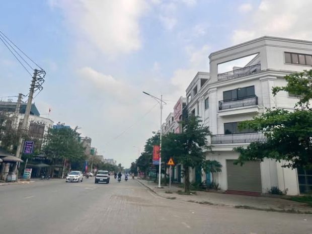 Căn góc kđt xuân hoà điện nước , mặt phố lê quang đạo, tp 6820391