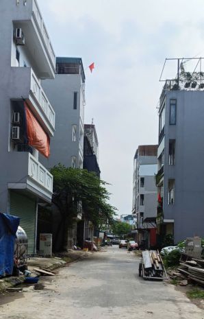 Đất đẹp cụm cn lai xá 65.4m2-mt4.5, vỉa hè kd, ô tô tránh, 6820430