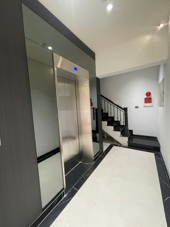 Bán nhà trần hưng đạo, 100m2, 8 tầng thang máy, mặt tiền 6820572