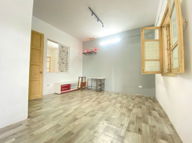 Cho thuê tập thể lương khánh thiện, 60m2 chỉ 5.5 triệu chốt 6820750