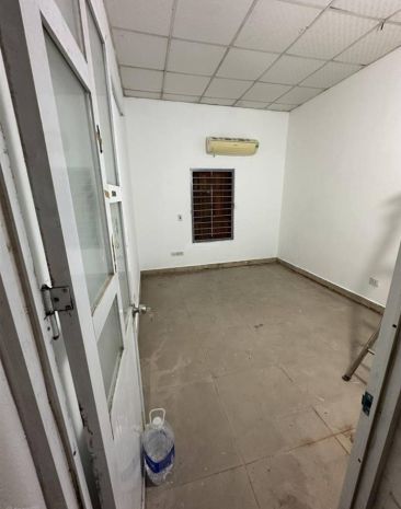 Cho thuê nhà ngõ ô tô 192 phố lê trọng tấn, 70m2 x 2 tầng, 6820766
