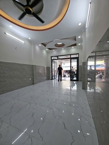 Mặt tiền kinh doanh vip q 7 cạnh phú mỹ hưng vip việt nam 6820812