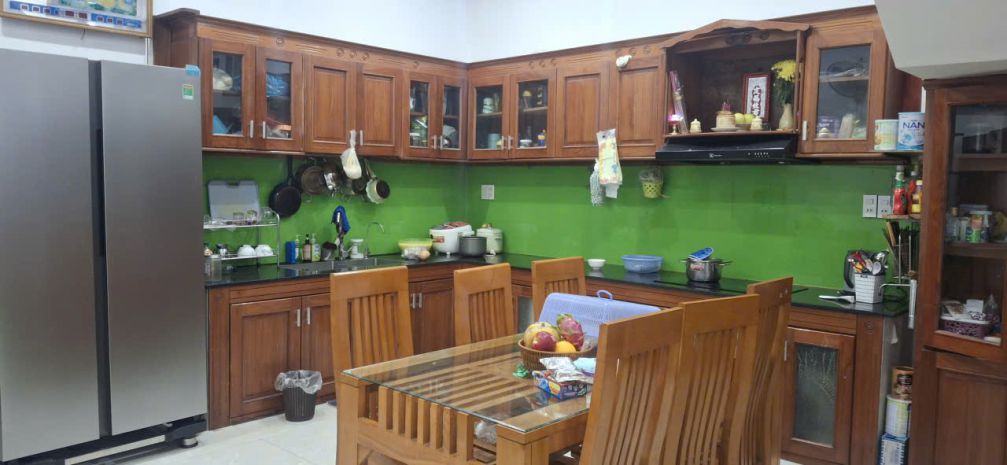 Nhà 2 tầng 100m2 mặt tiền 7.5m  hè 5m  trục chính mẹ thứ 6821125