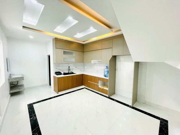Bán nhà 4 tầng lô góc trung tâm lạch tray  nguyễn văn 6821273