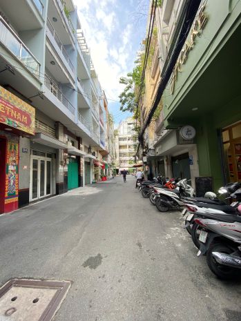 Quân 1  ! mb đẹp lắm ! cho thuê mb gia re 19 tr  ! mt 1 6821388