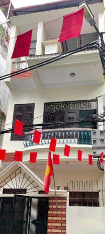 Cho thuê nhà ngõ ô tô 134 lê trọng tấn, 70m2 x 3 tầng 4 6821557