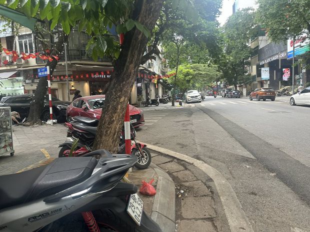 Siêu phẩm 2 mặt phố chỉ 585trm2  139m² hoà mã  phùng 6821743